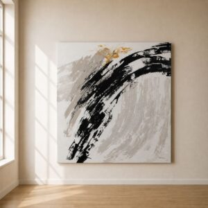 Cuadro abstracto Segovia pintado a mano en tonos blanco, negro, gris y detalles dorados sobre pared minimalista de estilo contemporáneo.