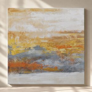 Cuadro abstracto contemporáneo en tonos amarillo dorado, azul grisáceo, naranja y blanco, inspirado en un paisaje luminoso y expresivo. La obra combina texturas dinámicas, pinceladas superpuestas y contrastes cromáticos que aportan profundidad, energía y sofisticación. Ideal para decorar salones modernos, comedores, recibidores y oficinas con estilos contemporáneos, nórdicos o artísticos, creando un punto focal lleno de luz y personalidad.